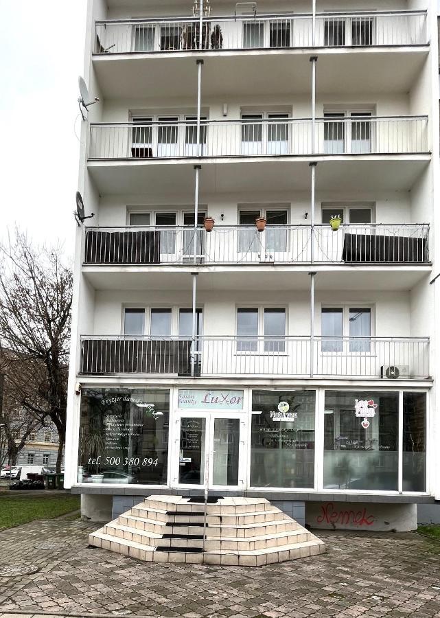 Sunset Apartment Aircon - Self Check-In 24H Breslavia Exterior foto
